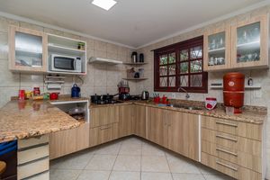 Image 32 - 848018