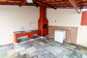 Image 18 - 848027