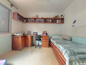 Image 8 - 848031