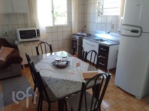 Image 5 - 848073