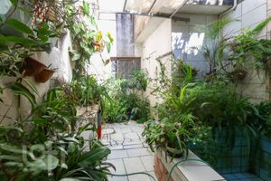 Image 19 - 848077