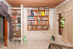 Image 8 - 848077