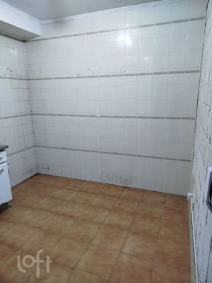 Image 7 - 848095