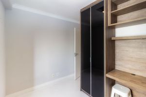 Image 19 - 848101