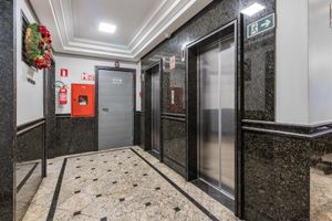 Image 16 - 848146