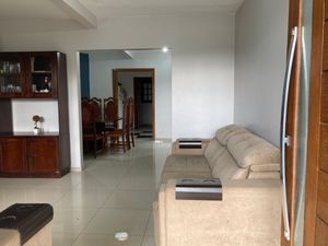 Image 0 - 848157