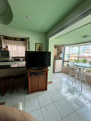Image 3 - 848163