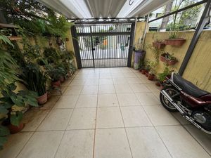 Image 15 - 848165