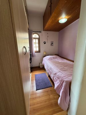 Image 8 - 848165