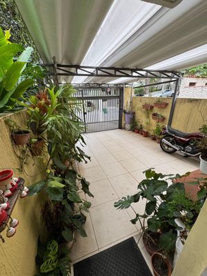Image 16 - 848165