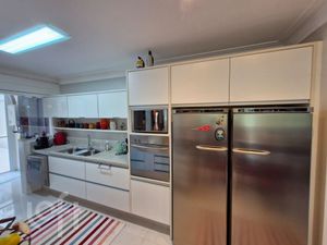 Image 7 - 848185