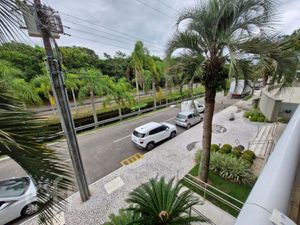 Image 44 - 848185