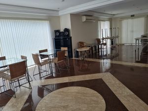 Image 19 - 848187