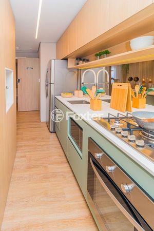 Image 1 - 848188