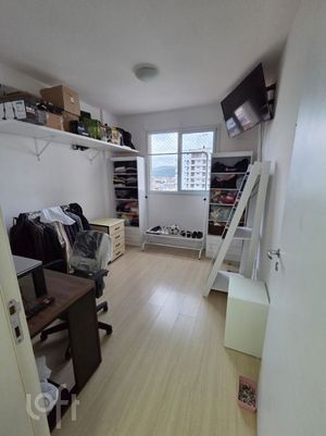 Image 11 - 848255