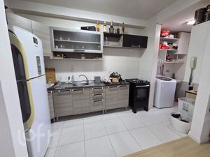 Image 4 - 848255