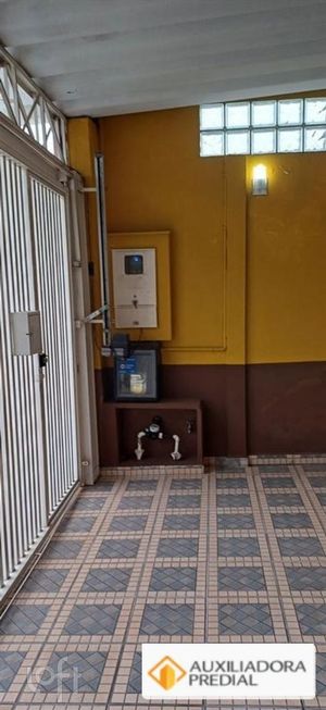 Image 21 - 848302