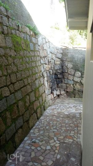 Image 9 - 848313