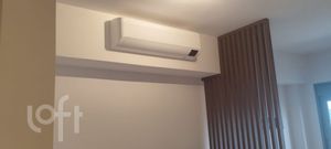 Image 1 - 848316