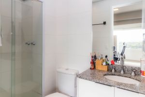 Image 9 - 848333