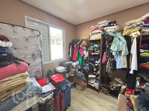 Image 13 - 848335