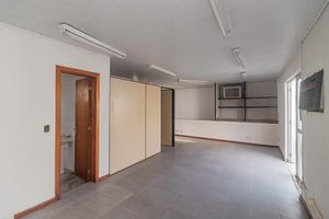 Image 12 - 848339