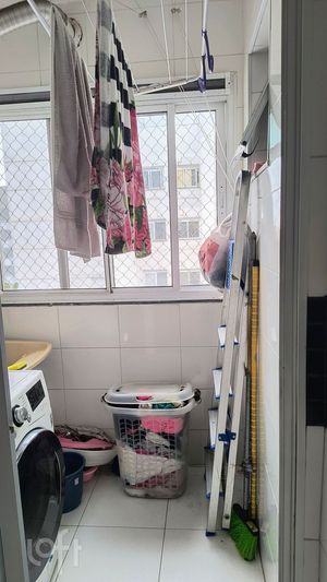 Image 6 - 848348
