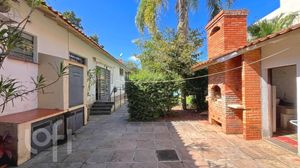 Image 31 - 848351