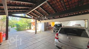 Image 11 - 848351
