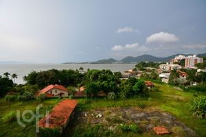 Image 25 - 848355