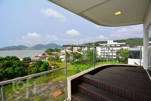 Image 1 - 848355