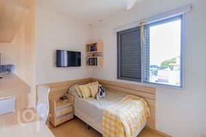 Image 8 - 848374