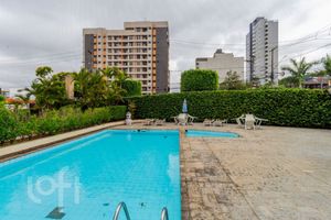 Image 30 - 848374