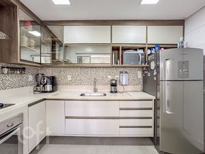 Image 9 - 848434