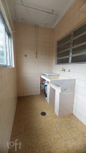 Image 8 - 848456