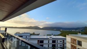 Image 12 - 848527