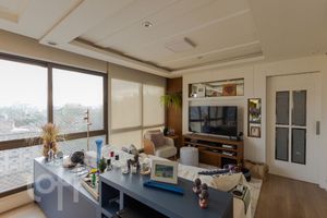 Image 4 - 848557