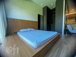 Image 9 - 848564