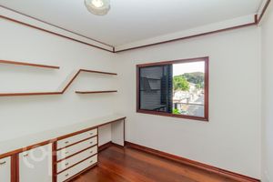 Image 11 - 848566
