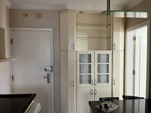 Image 13 - 848578