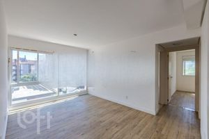 Image 30 - 848587