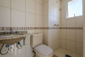 Image 11 - 848587