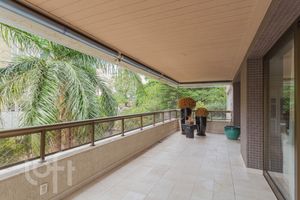 Image 3 - 848605