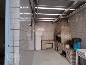 Image 15 - 848616