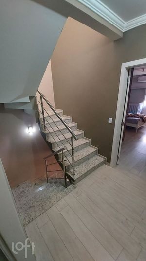 Image 19 - 848748