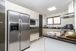 Image 8 - 848811