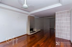 Image 3 - 848821