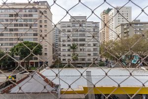 Image 4 - 848824
