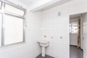 Image 32 - 848824