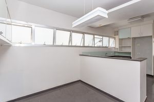 Image 44 - 848824